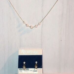 Richelieu Heart Dangle Pierced Earrings & Synthetic Pearl Necklace Set NEW